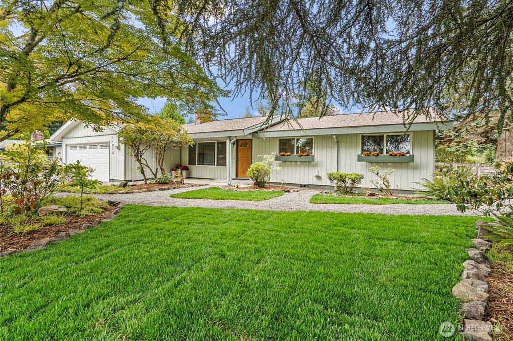 11818 80th Avenue E, Puyallup, WA 98373