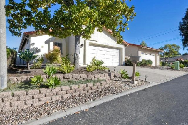 3477 N Sundown LN, Oceanside, CA 92056