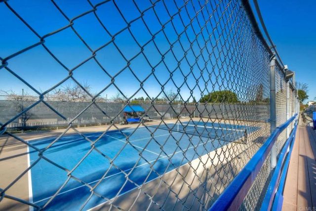 3477 N Sundown LN, Oceanside, CA 92056