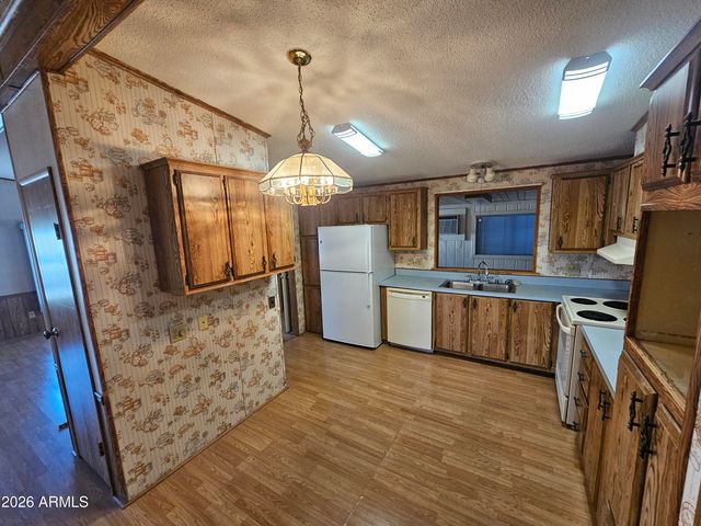 5553 E BAYWOOD Avenue, Mesa, AZ 85206