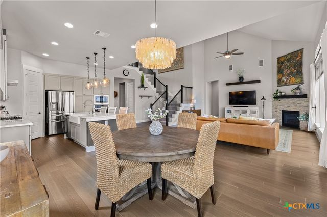 356 Coyote Creek Way, Kyle, TX 78640