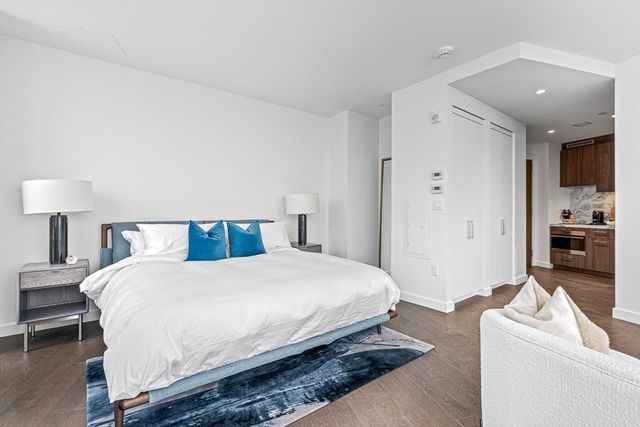 430 Stuart 1608, Boston, MA 02116