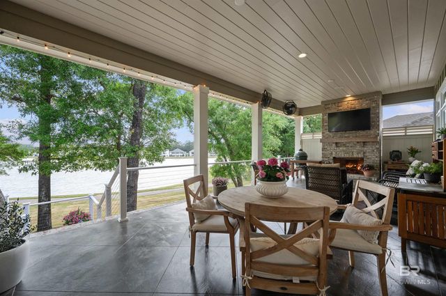 822 Apricot Lane, Fairhope, AL 36532