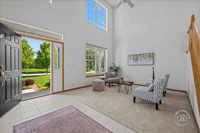 2812 Plante Road, North Aurora, IL 60542