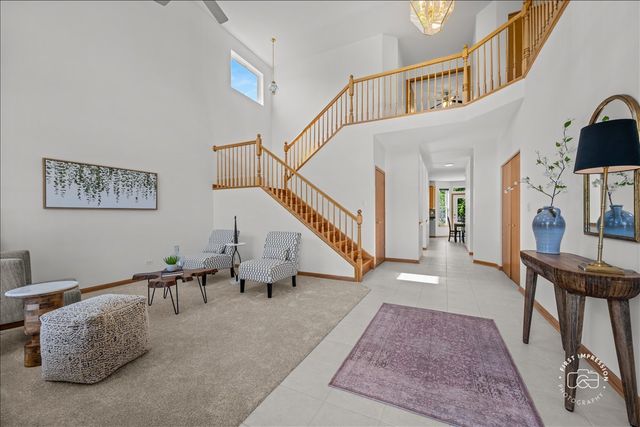 2812 Plante Road, North Aurora, IL 60542