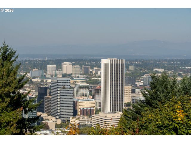 1281 Sw DAVENPORT St, Portland, OR 97201