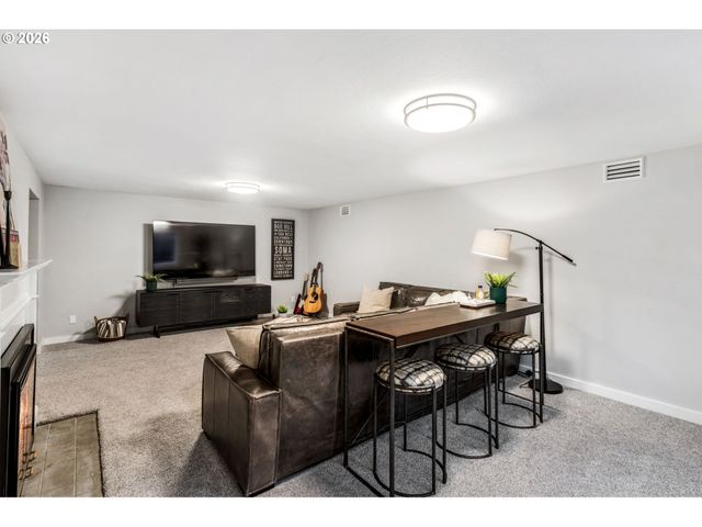 1281 Sw DAVENPORT St, Portland, OR 97201