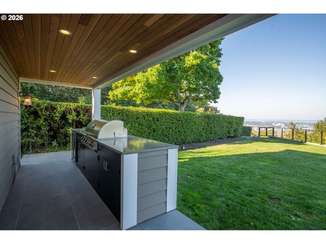 1281 Sw DAVENPORT St, Portland, OR 97201