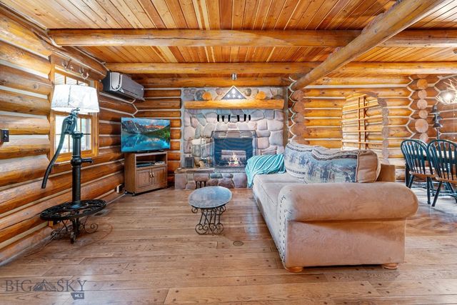 390 Crosscut Road, Rexford, MT 59930