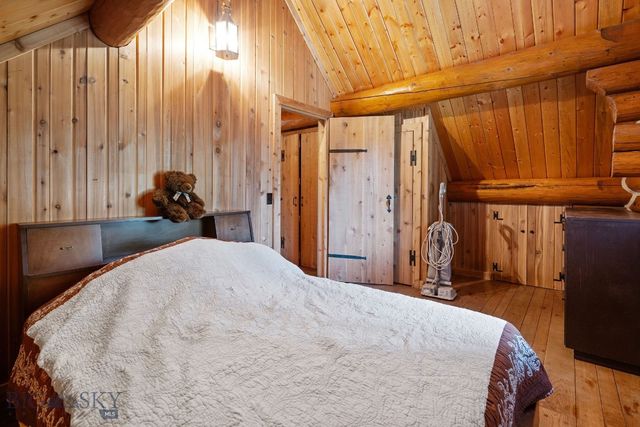 390 Crosscut Road, Rexford, MT 59930