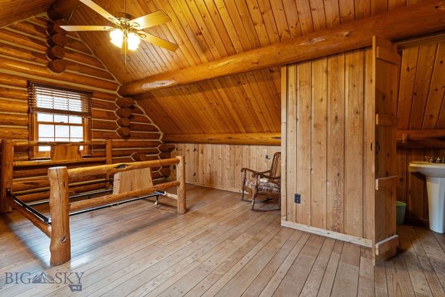 390 Crosscut Road, Rexford, MT 59930