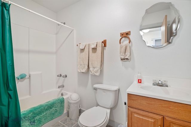 390 Crosscut Road, Rexford, MT 59930