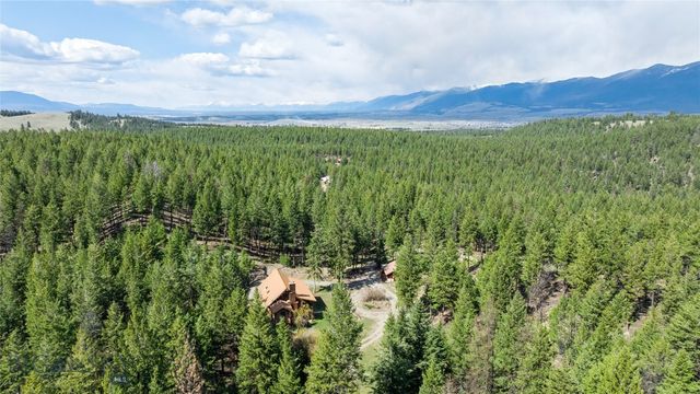 390 Crosscut Road, Rexford, MT 59930