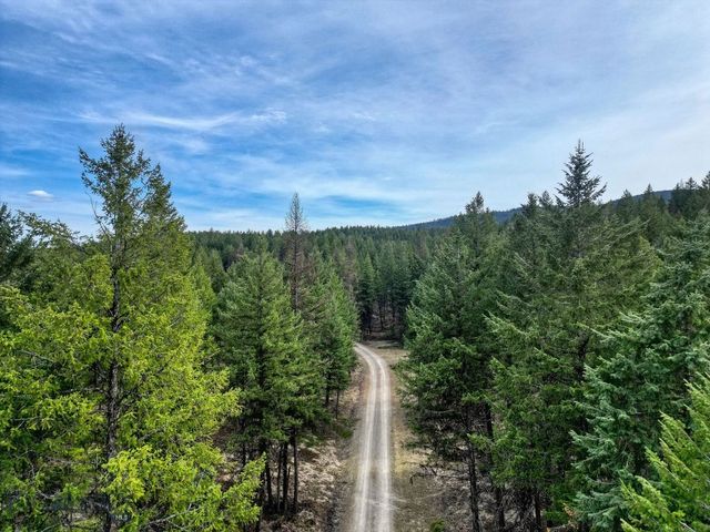 390 Crosscut Road, Rexford, MT 59930