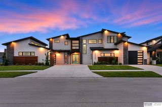 28488 Laurel Circle, Valley, NE 68064