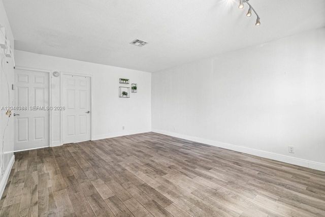 260 NW 19th Street 26, Boca Raton, FL 33432
