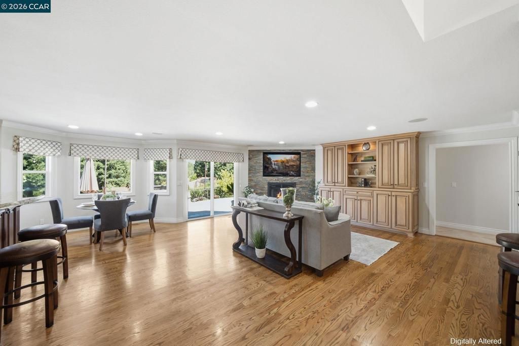Image 11 of property listing at 700 Blue Spruce Dr, Danville, CA 94506