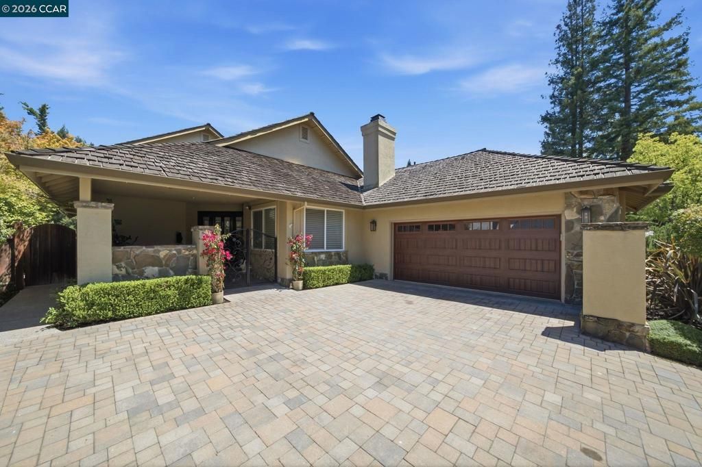 Image 2 of property listing at 700 Blue Spruce Dr, Danville, CA 94506