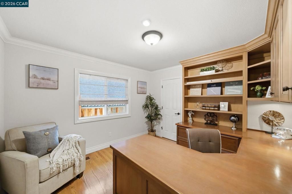 Image 38 of property listing at 700 Blue Spruce Dr, Danville, CA 94506