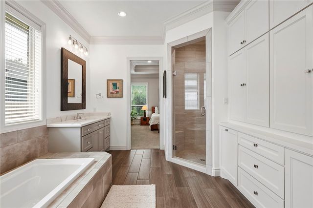 1231 Quarry Oaks Drive, College Station, TX 77845