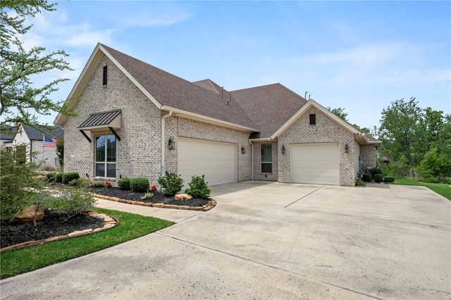 1231 Quarry Oaks Drive, College Station, TX 77845