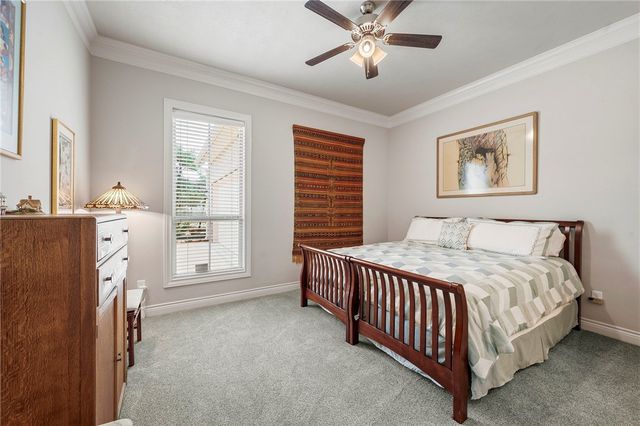 1231 Quarry Oaks Drive, College Station, TX 77845