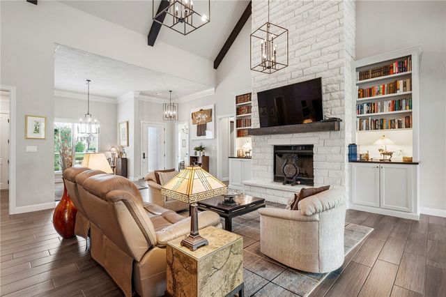 1231 Quarry Oaks Drive, College Station, TX 77845