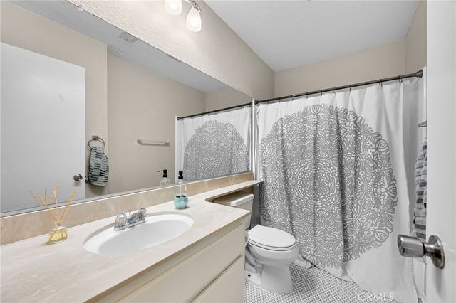 573 Wayland Court, Claremont, CA 91711