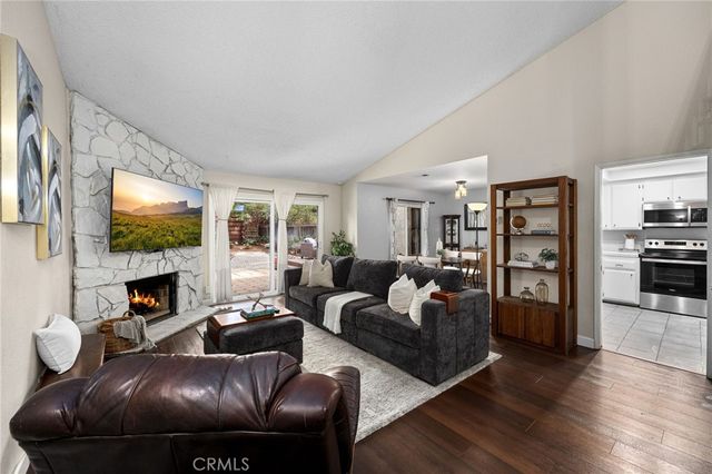 573 Wayland Court, Claremont, CA 91711