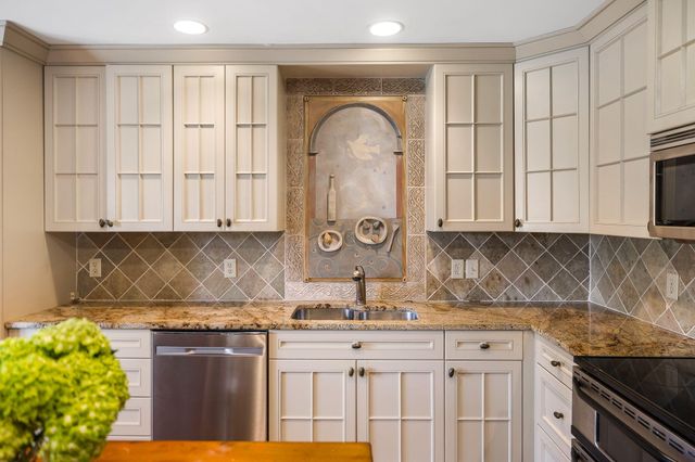 236 Sparrow Hawk Road, Kiawah Island, SC 29455