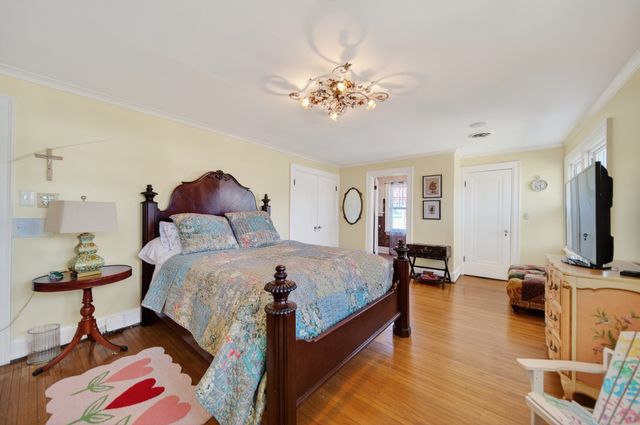 426 SHAWNEE Drive, Erie, PA 16505