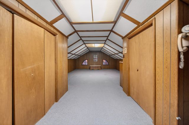 426 SHAWNEE Drive, Erie, PA 16505