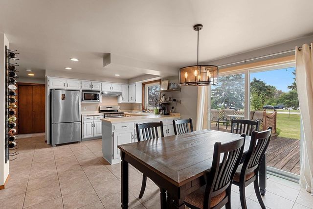 2812 FINGER ROAD, Green Bay, WI 54302
