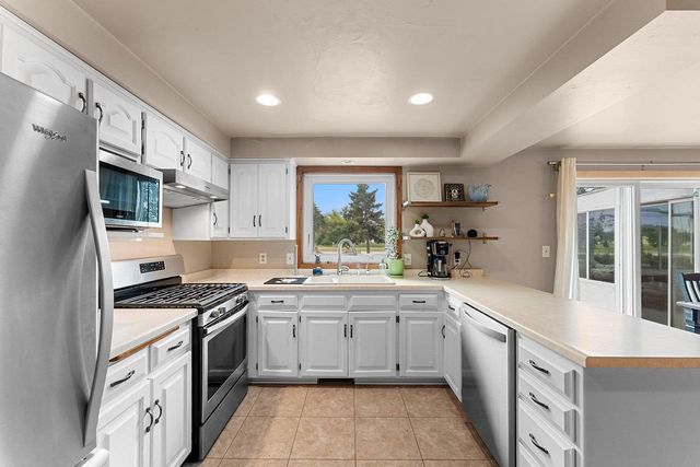 2812 FINGER ROAD, Green Bay, WI 54302