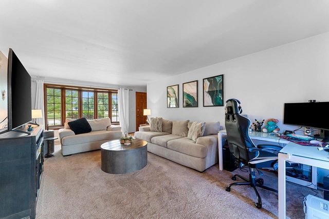2812 FINGER ROAD, Green Bay, WI 54302