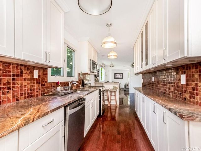 177 Carroll Street, Bronx, NY 10464