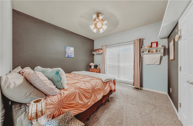 1 Totton Lane, Bella Vista, AR 72714