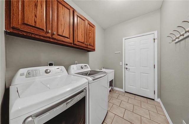 1 Totton Lane, Bella Vista, AR 72714