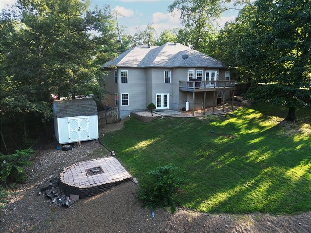 1 Totton Lane, Bella Vista, AR 72714