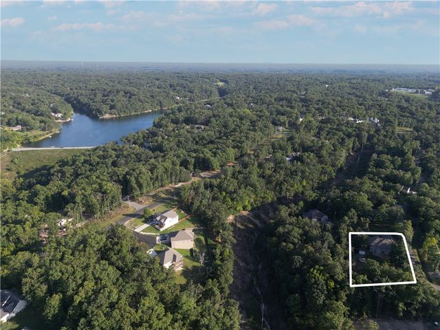 1 Totton Lane, Bella Vista, AR 72714