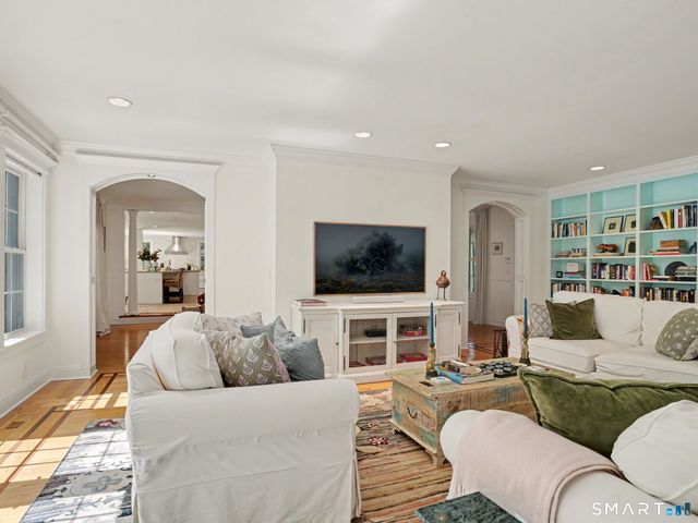 36 Lobsterback Road, Trumbull, CT 06611