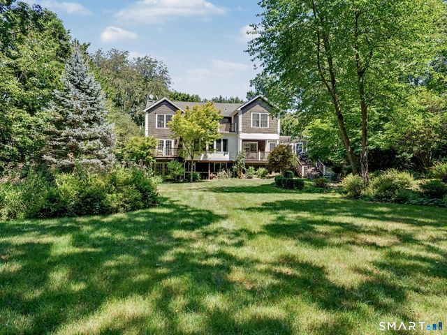 36 Lobsterback Road, Trumbull, CT 06611