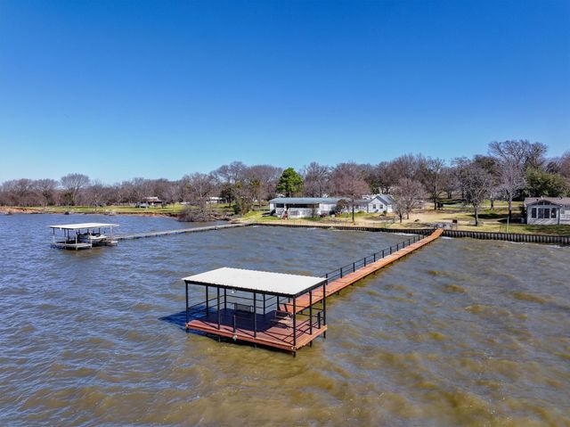 10165 Northlake Circle, Kemp, TX 75143