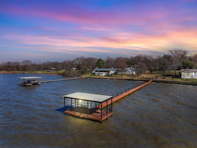 10165 Northlake Circle, Kemp, TX 75143