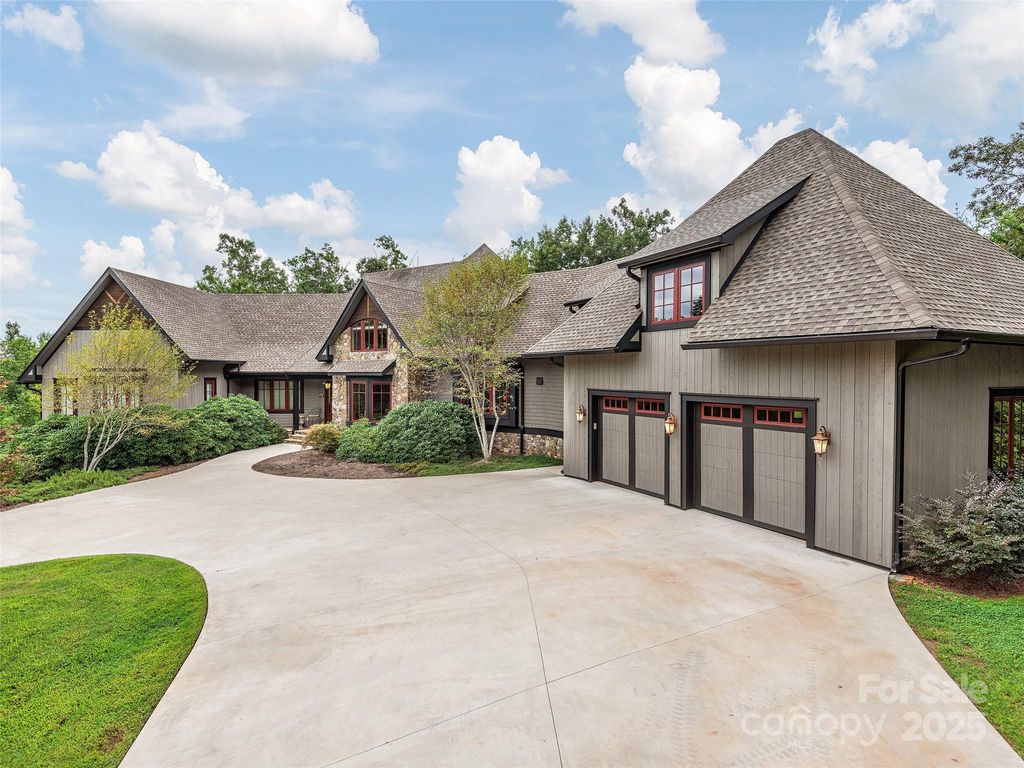 2351 Lake Adger Parkway, Mill Spring, NC 28756