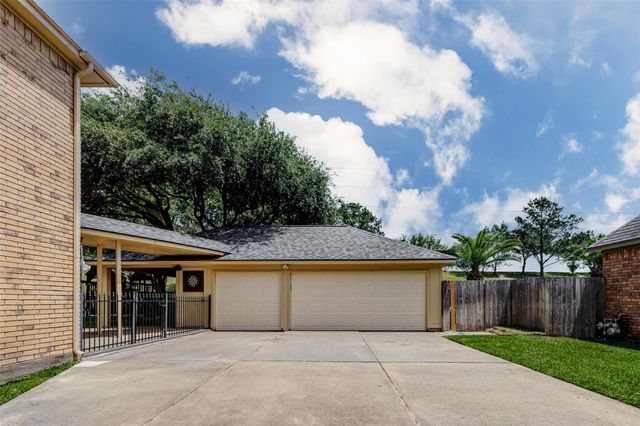 1707 Breezy Bend Drive, Katy, TX 77494