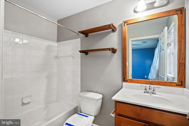 7021 INGRAHM DR, Glen Burnie, MD 21060