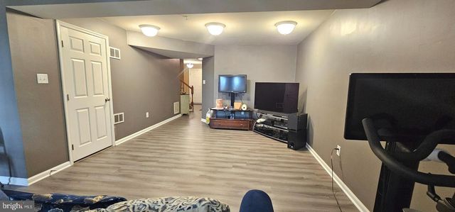 7021 INGRAHM DR, Glen Burnie, MD 21060