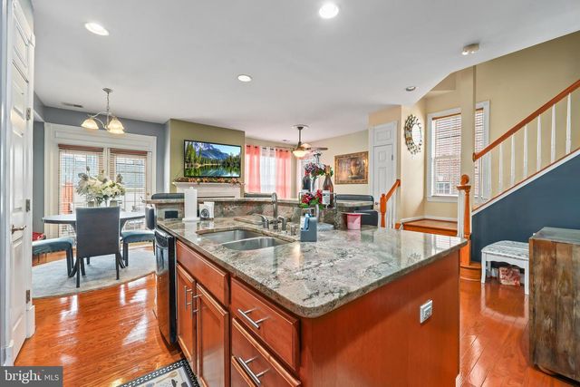 2725 CELESTIAL DR, Woodbridge, VA 22191