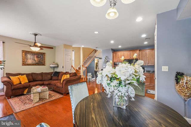 2725 CELESTIAL DR, Woodbridge, VA 22191